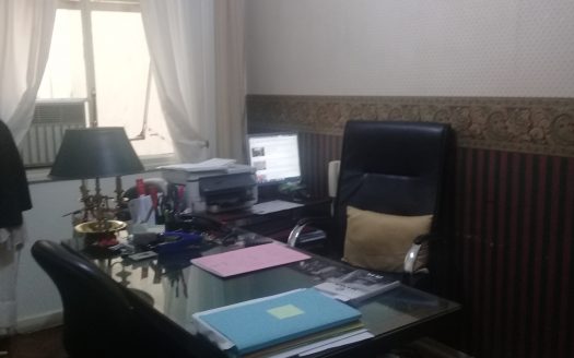 Oficina comercial de 4 ambientes en Suipacha 800 – Retiro
