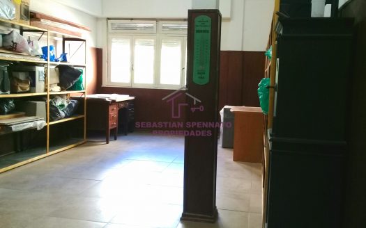 Oficina Comercial en Moreno 1500 – IDEAL 1º OFICINA – Sin expensas