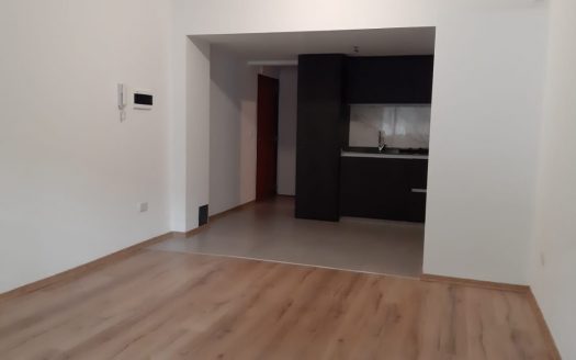 Monoambiente – 37m – PB a la calle – SUM – Parque Patricios