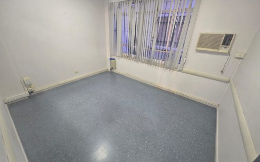 85m – Planta Libre – 1 baño en el pasillo – Excelente estado – Monserrat