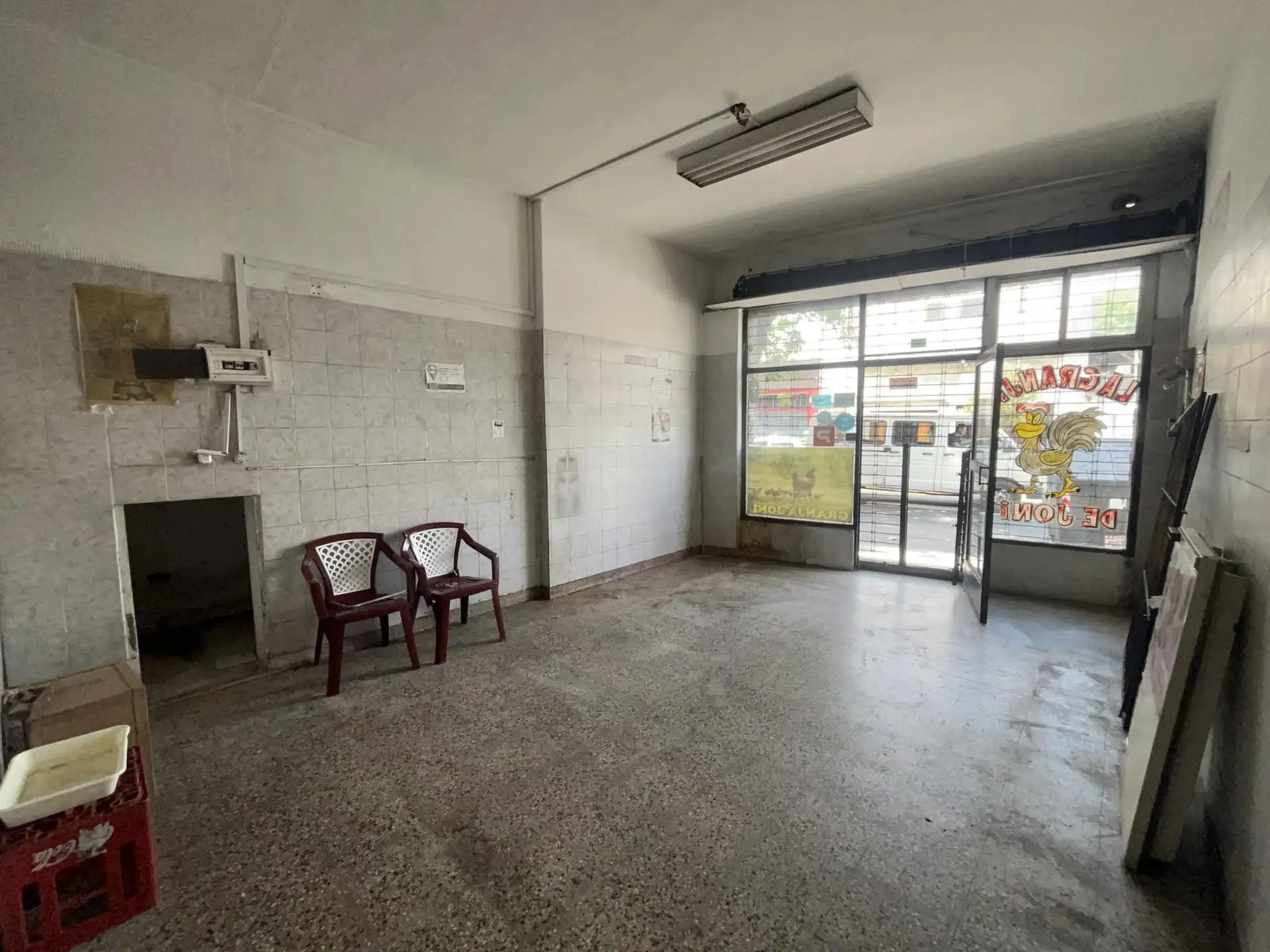 2 locales – Venta en block – 117m – Excelente ubicación – Flores