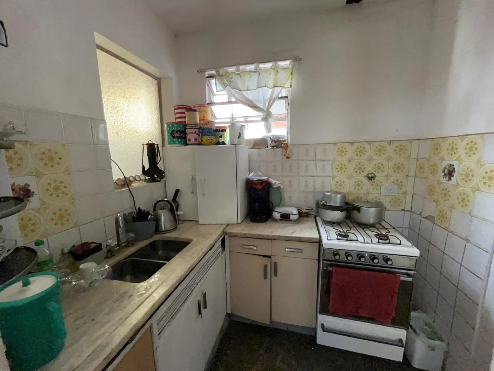 2 departamento en block – 211m – 77m cubiertos – 4 dormitorios – Parque Chacabuco