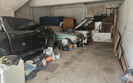 Local comercial – 93m – Acceso por vía publica – Parque Chacabuco