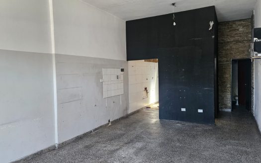 2 locales – Venta en block – 117m – Excelente ubicación – Flores