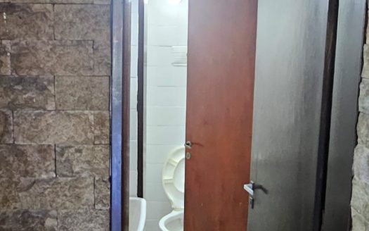 2 locales – Venta en block – 117m – Excelente ubicación – Flores