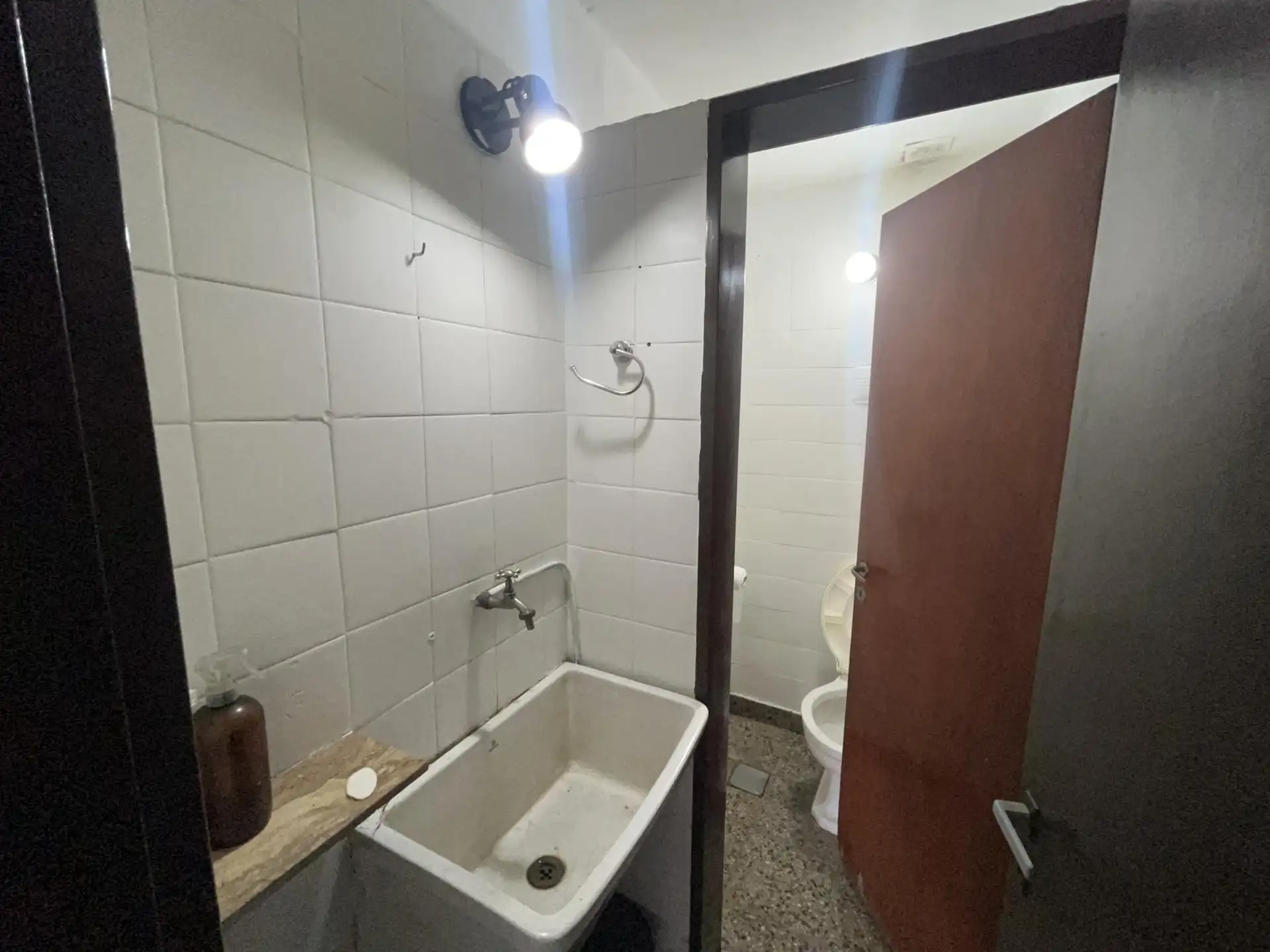 2 locales – Venta en block – 117m – Excelente ubicación – Flores