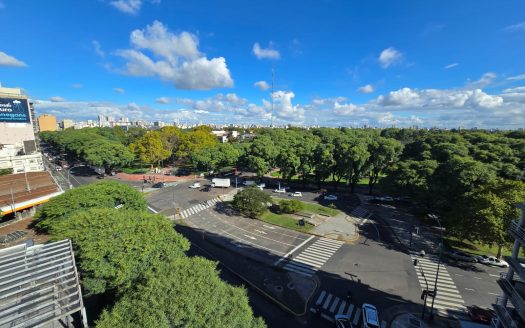 54m – 2 dormitorios – Balcon – 1 cochera – Baulera – Chacarita