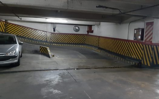 Cochera – 18m – Vehículo grande – 2° subsuelo – Balvanera