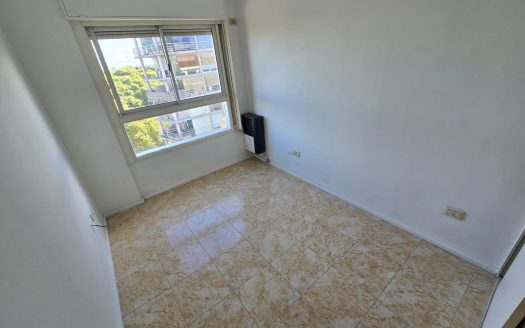 54m – 2 dormitorios – Balcon – 1 cochera – Baulera – Chacarita