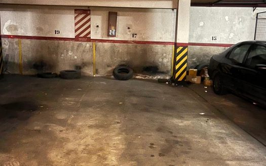 Cochera – 18m – Vehículo grande – 2° subsuelo – Balvanera