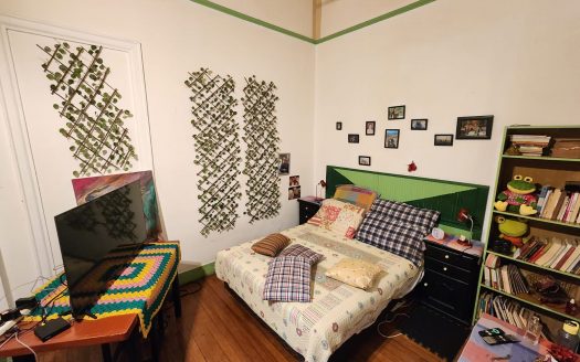 75m – 2 dormitorios – 2 patios – Cocina – Balvanera